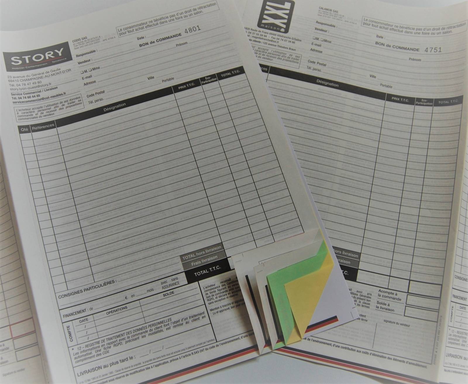 Carnets de 25 liasses de 6 feuillets numérotés magasins Lyon et sa région