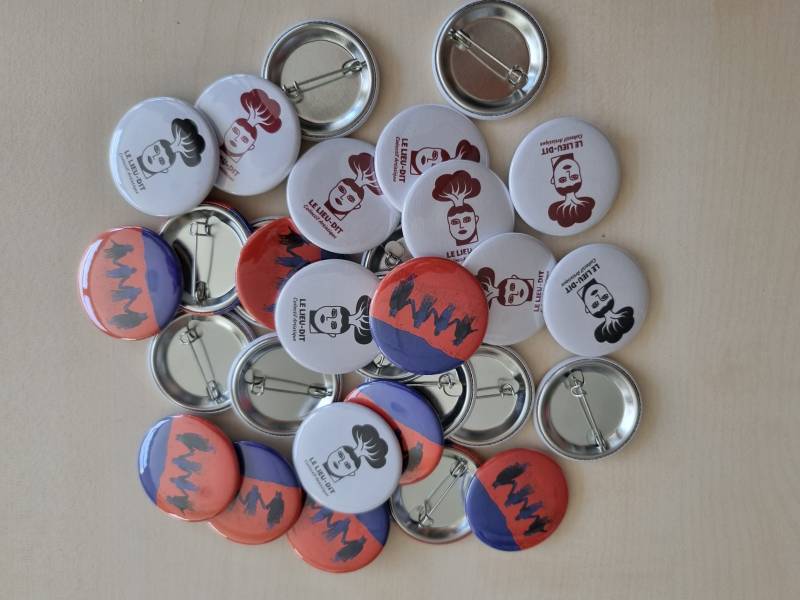 Badges épingles personnalisés