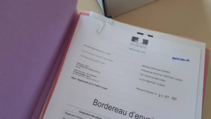 Archives de l'Ain , exemple de contenu de dossier