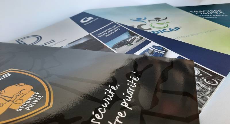 Pochette à rabats personnalisées pour documents clients région Rhône Alpes